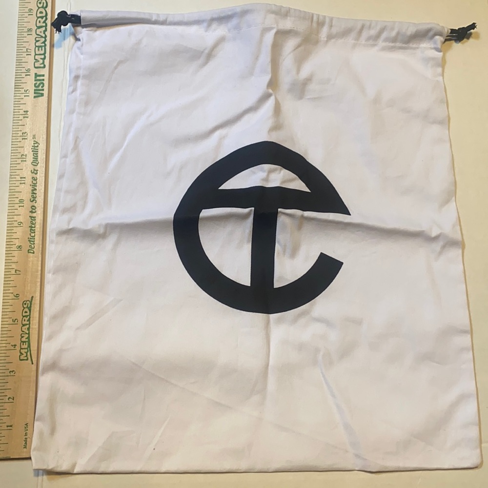 Dust bag
